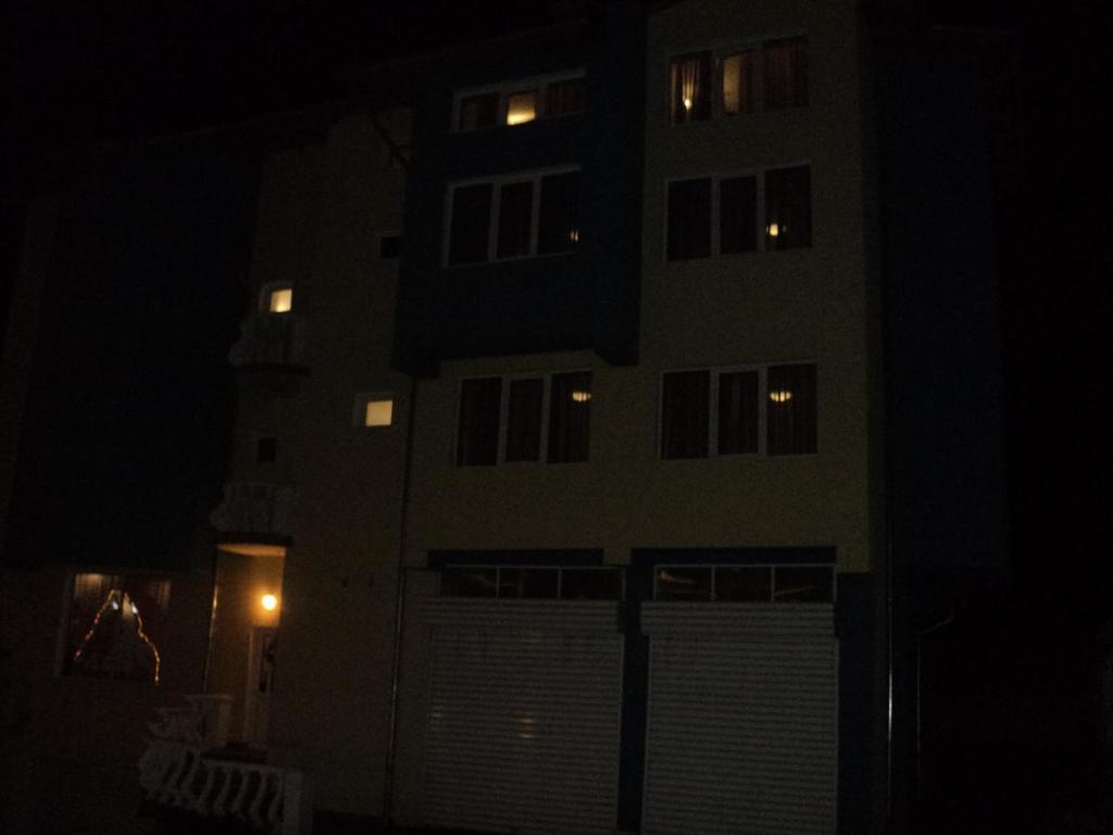 Hotel Materhorn Razlog Exterior foto